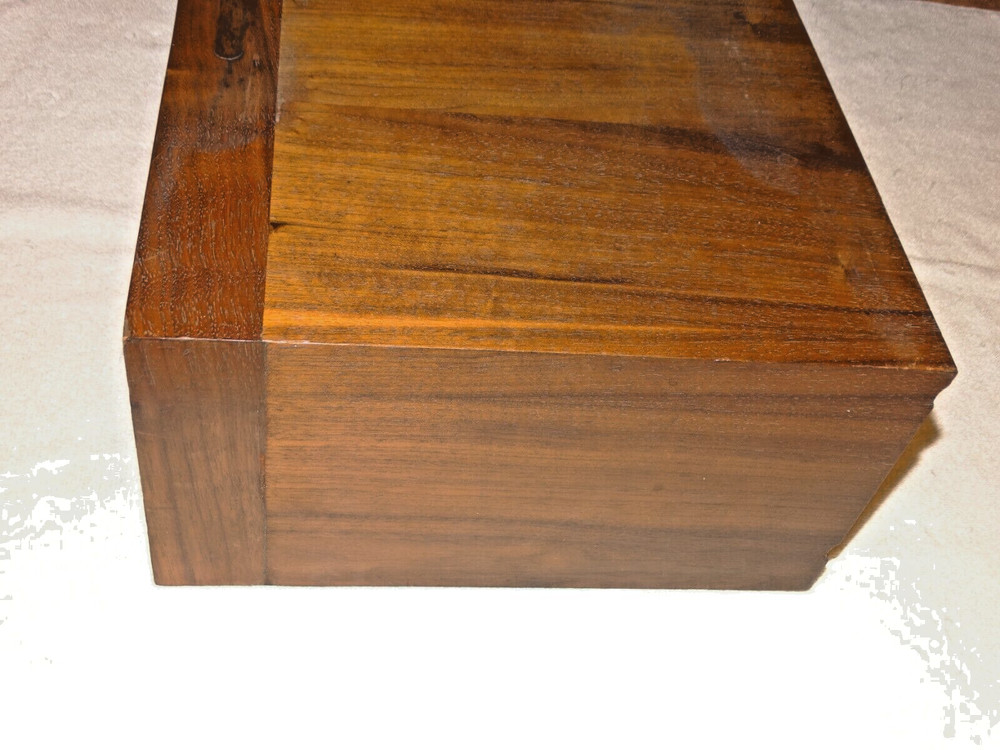 Vintage Wood Case *READ*