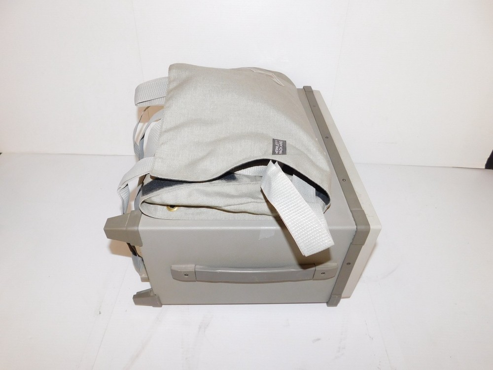 HEWLETT PACKARD HP 1660A LOGIC ANALYZER W/ CABLES (MPR141)