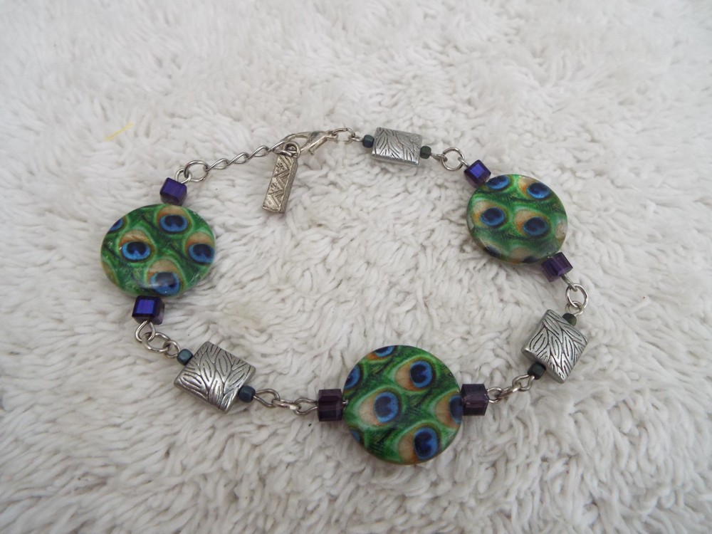 Silvertone Peacock Print Shell Bracelet