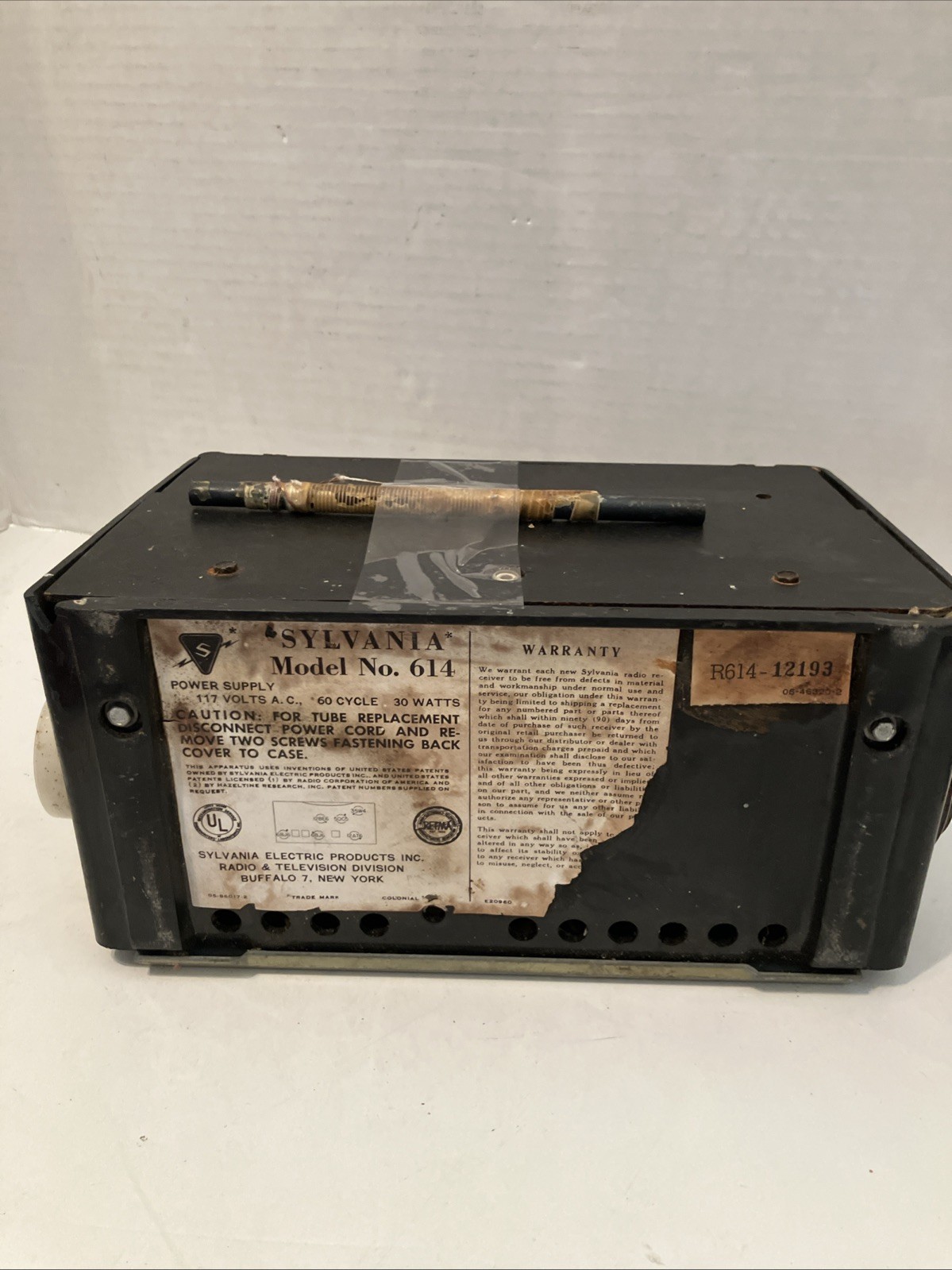 Vintage 1950’s Sylvania Model No. 614 AM Radio Parts And Repair Only