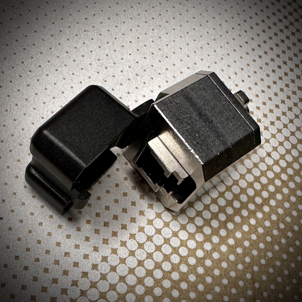 EXFO EUI-98 LC Connector Adapter