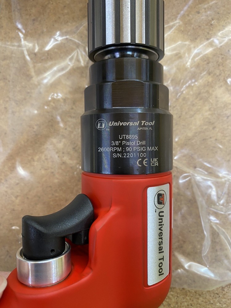Universal Tool UT8895 3/8" Pistol Drill