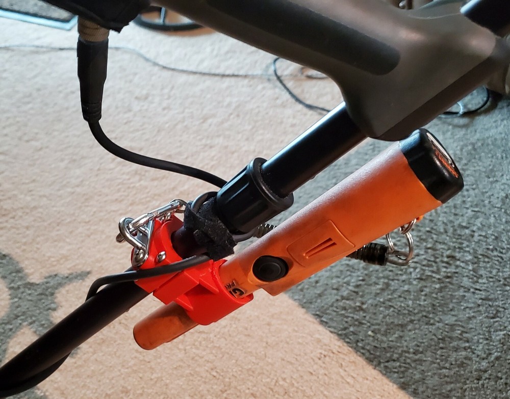 RED Equinox 900/800/700/600 & Manticore Tether/ Garrett Pinpointer Holder