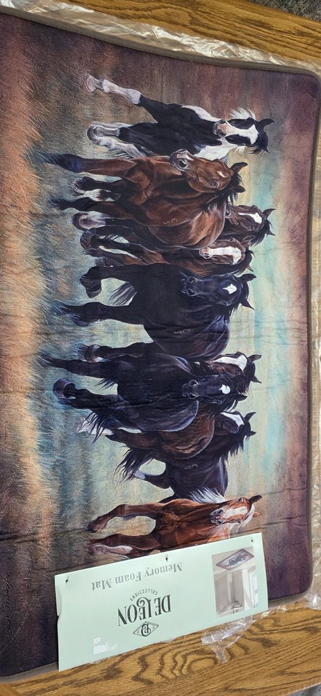 Deleon Memory Foam Mat Wild Horses Design