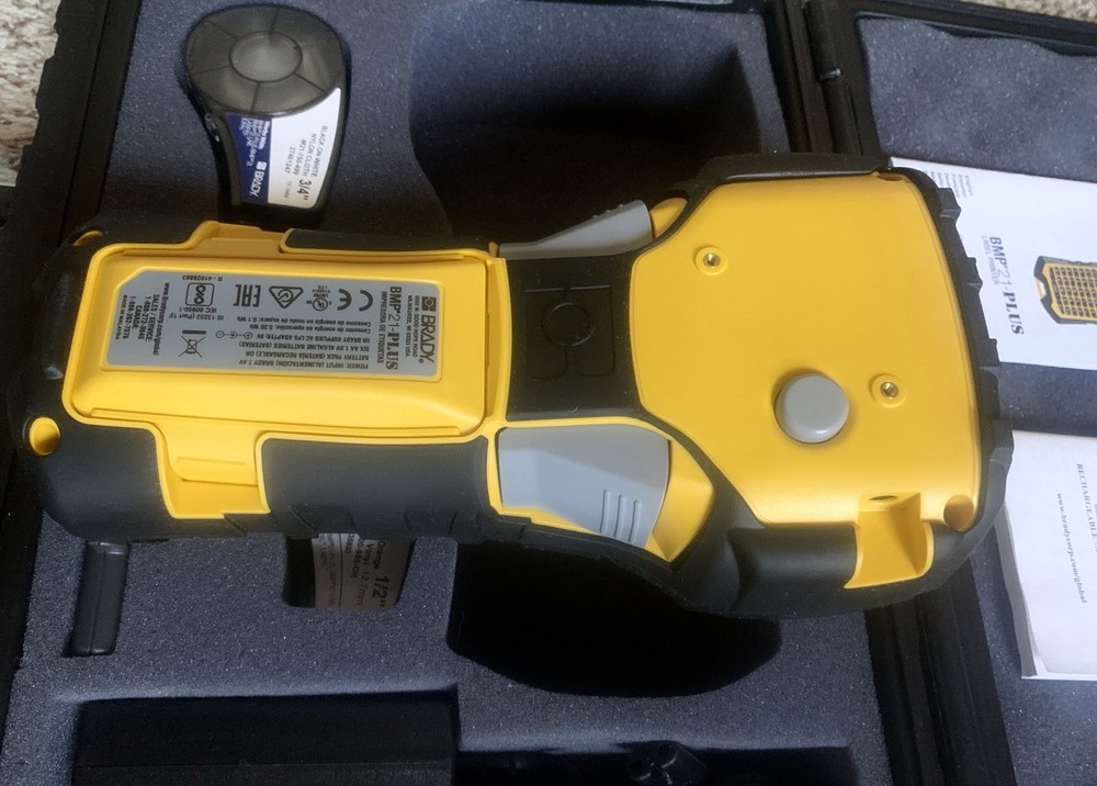 Brady BMP21-PLUS Handheld Label Printer (Used 1 Time Only - See Description)