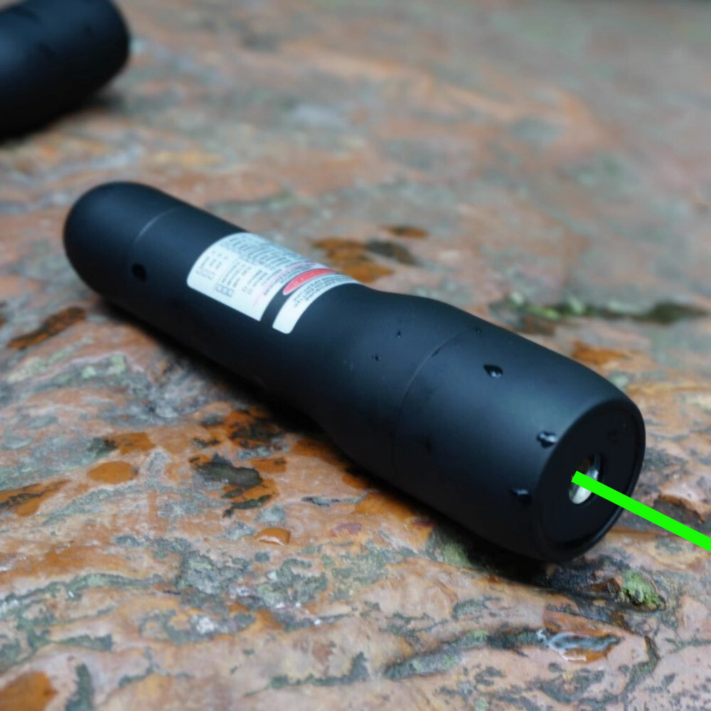 Waterproof Focusable Dot Green Laser Pointer 520nm Visible Beam Flashlight Torch