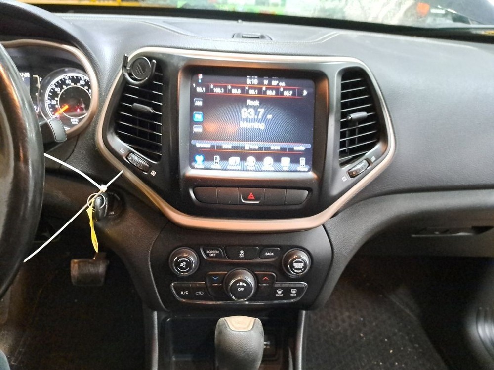 2015 Cherokee Jack Sku#4309140