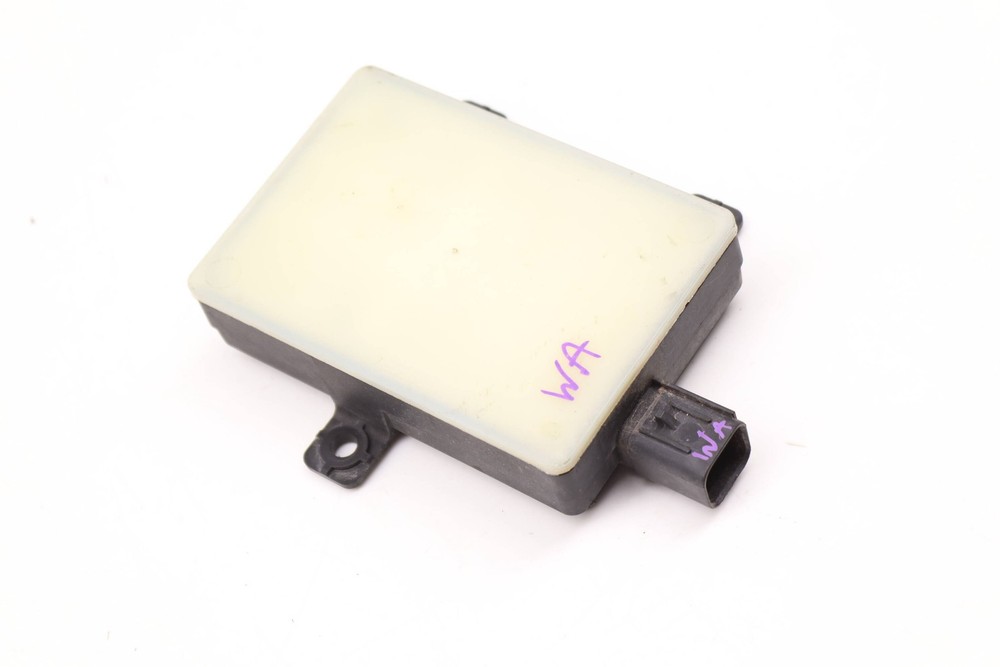 LAND ROVER RANGE ROVER VELAR - REAR Blind SPOT Detection Radar Sensor / Module