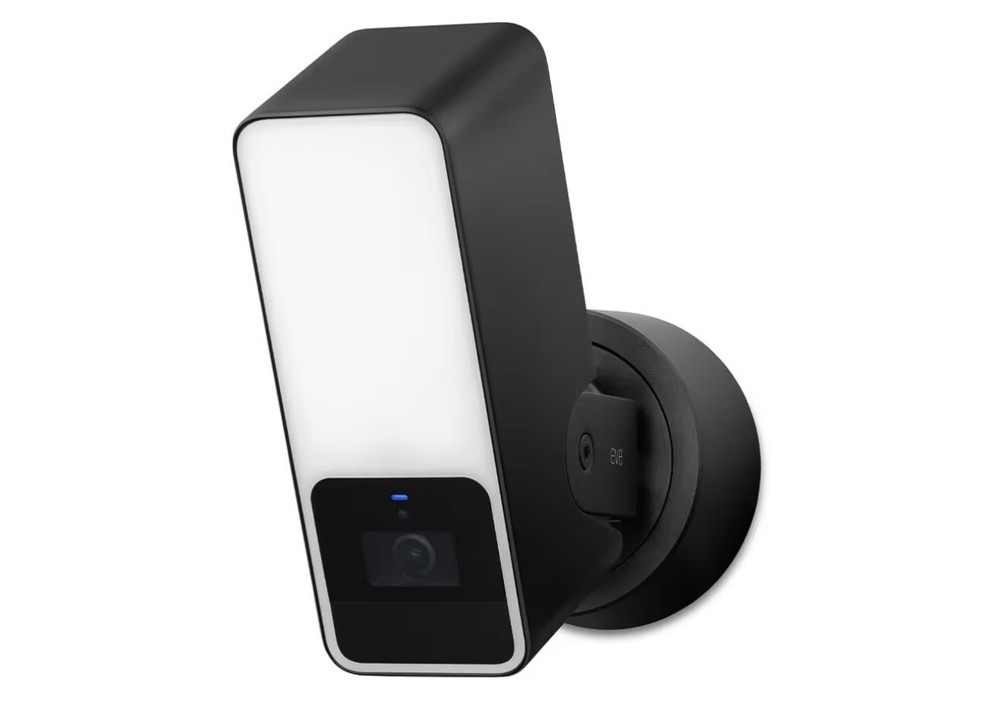 Eve Outdoor Cam – Secure floodlight Camera, Maximum (Black)