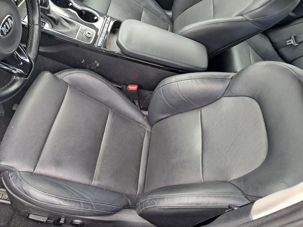 STINGER 2018 Glove Box 4845869