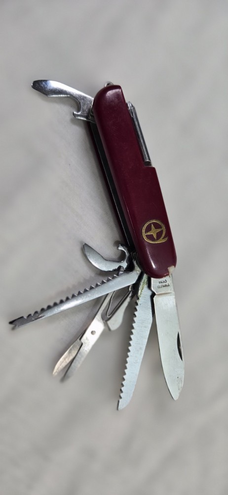 Vintage Swiss Army Red Star In Q Multi function Multi Tool