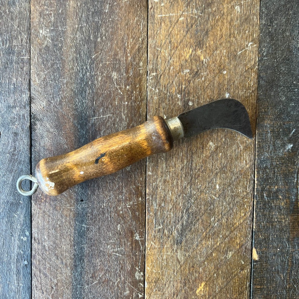Red Devil Hawkbill Flooring Knife