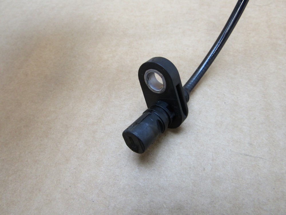 Mutt Super 4 250 2022 front ABS sensor (15019)