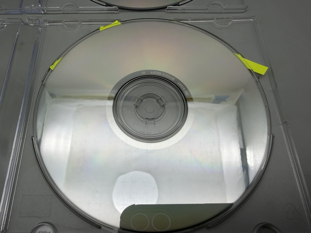 VTG Microsoft Windows 2000 Server 10 CAL & Windows 2000 Support Tools CDs READ