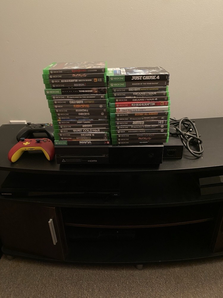 Xbox One Bundle With Extra Games And Controller