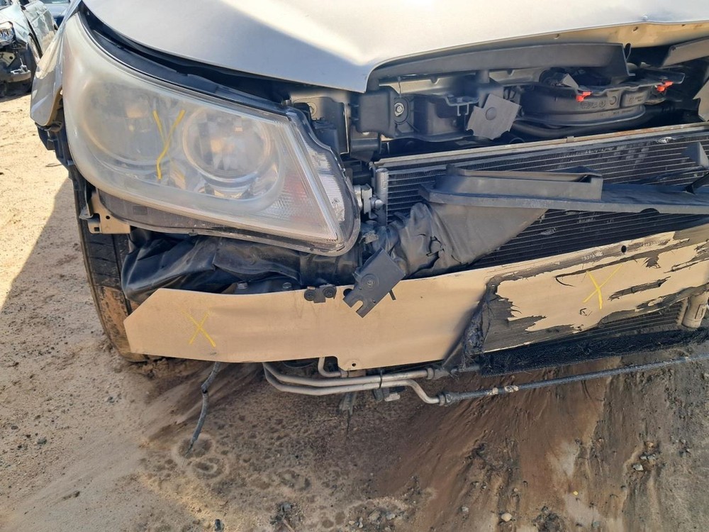 Fuse Box Engine Fits 11 LACROSSE 5000647