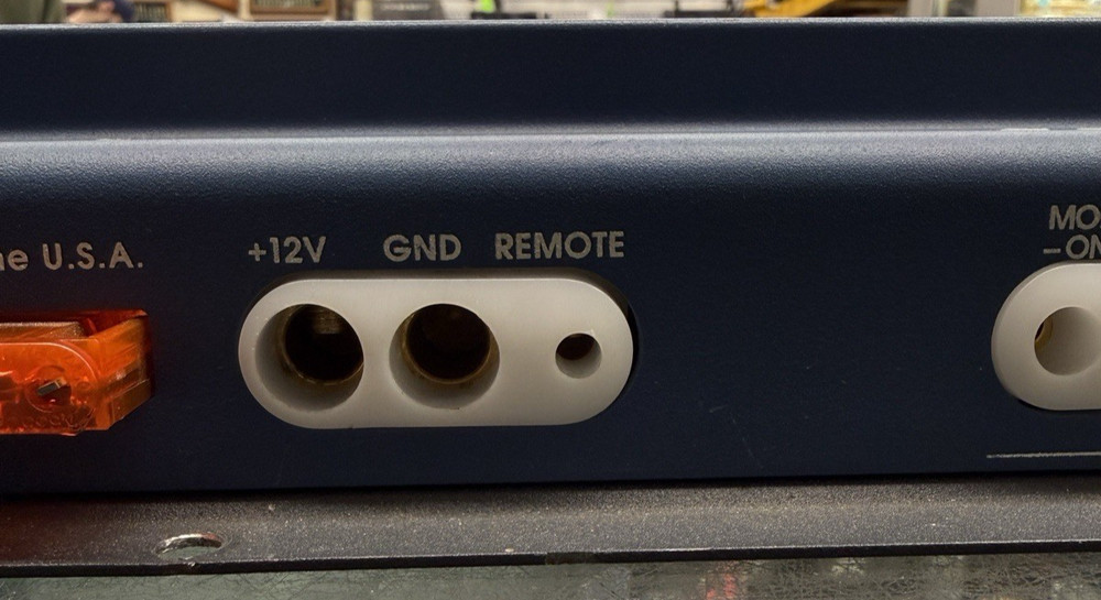 Soundstream Reference 705s 5-Channel Amplifier - FREE SHIPPING