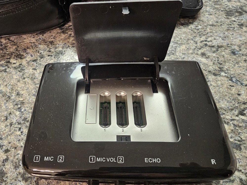 WOW FIRSTA Videoke Karaoke System Wf210 Complete