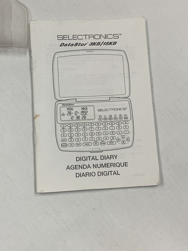 SELECTRONICS 15KB Datastor Folding Digital Diary w Manual Needs Batteries
