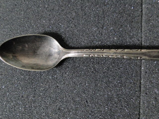 Vintage 5 1/2" Oneida LTD Silver Plate Baby Spoon