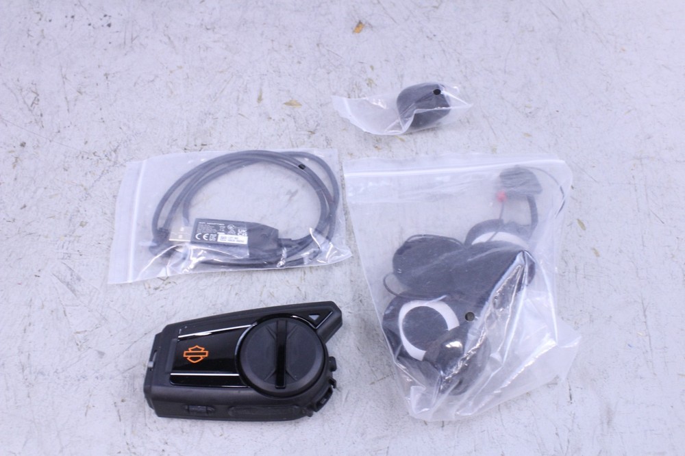 Harley-Davidson Audio 50C Bluetooth Headset Single Missing Parts 76001180