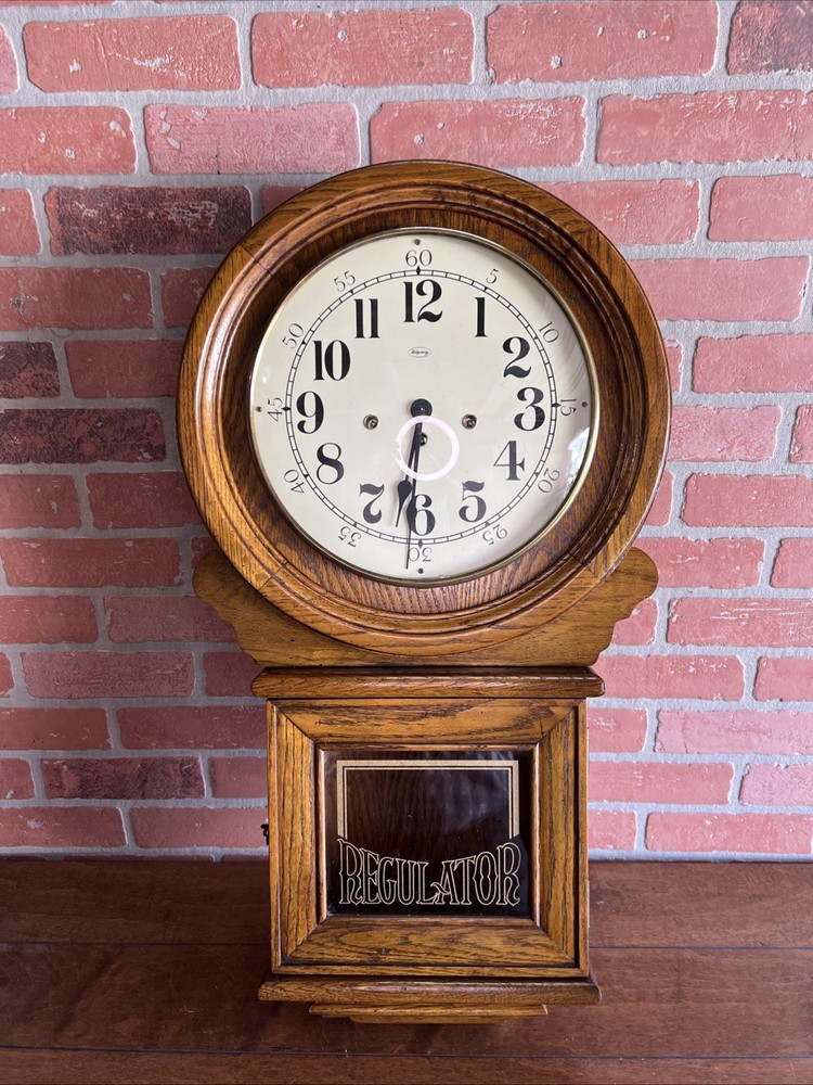 1983 Ridgeway Oak Clock MODEL-765 TRIPLE CHIME DIAL-K8 - Great Condition