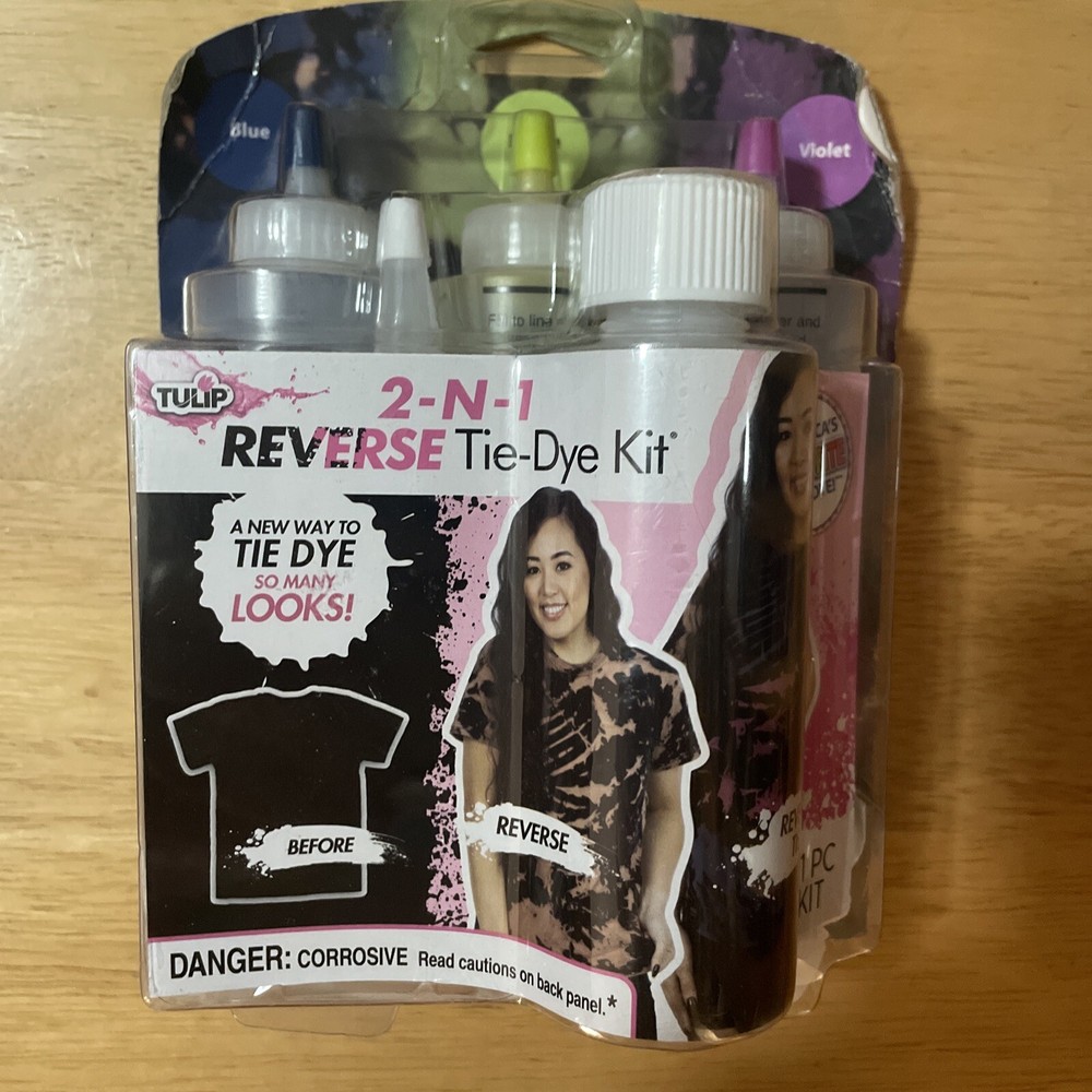 TULIP 2-N-1 REVERSE TYE-DYE KIT