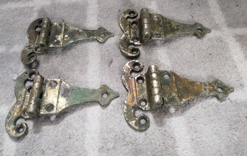 4 Antique Ice Box Hardware Rams Head Strap Hinges Brass Offset Door 4"