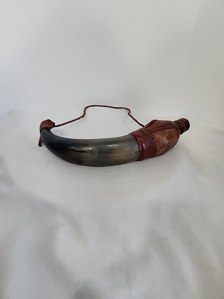Gun Powder Horn Muzzleloader Reenactment Mountain Man Rendezvous LEATHER Plastic