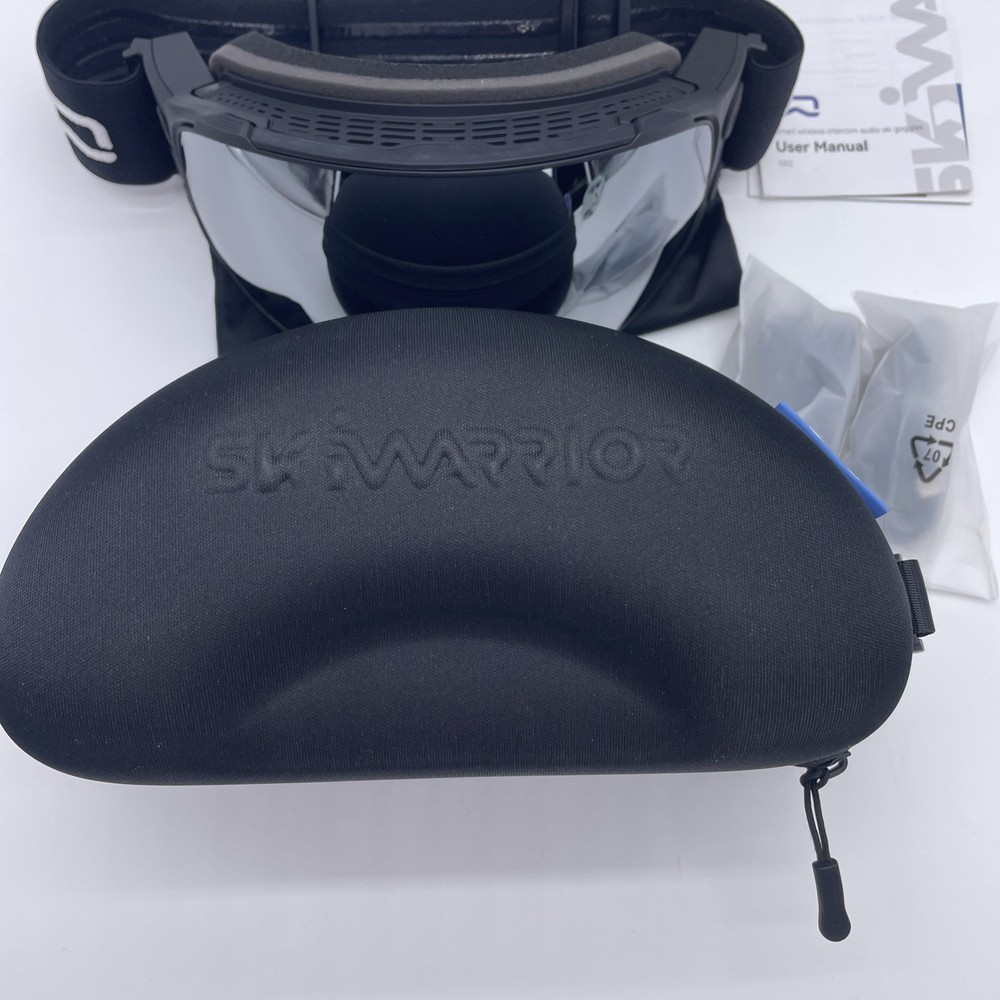 Ski Warrior Smart Wireless Intercom Audio Ski/Snowboard Goggles Black