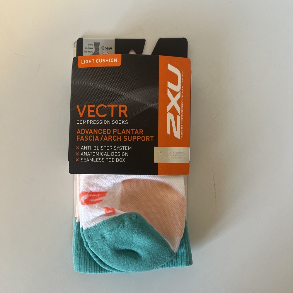 2XU Vectr Light Cushion Crew Sock Porcelain/Hyper Coral,