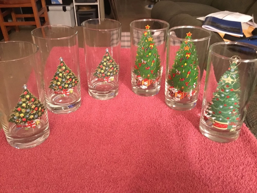 6 Assorted Christmas Drinking Glasses