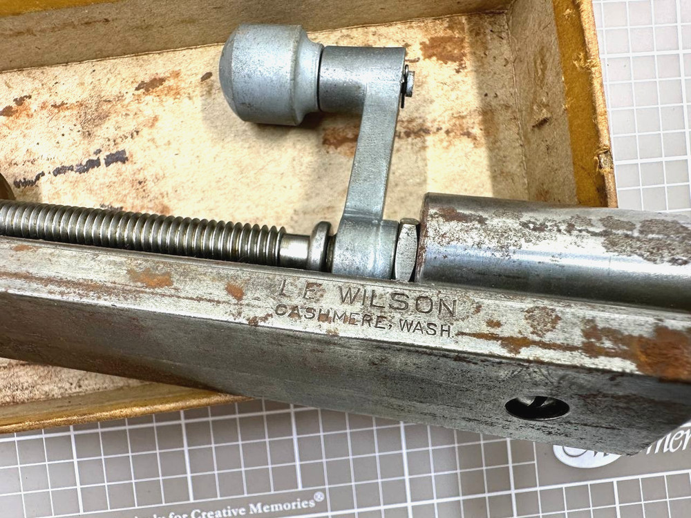 Vintage L.E. Wilson Case Trimmer Kit Reloading Tools Gages w Case Holders Box