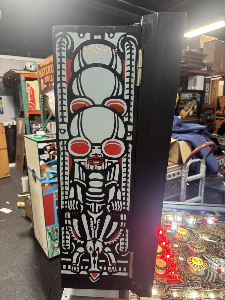 1980 BALLY SPACE INVADERS PINBALL MACHINE PROF TECHS PLAYS GREAT REFURBISHED