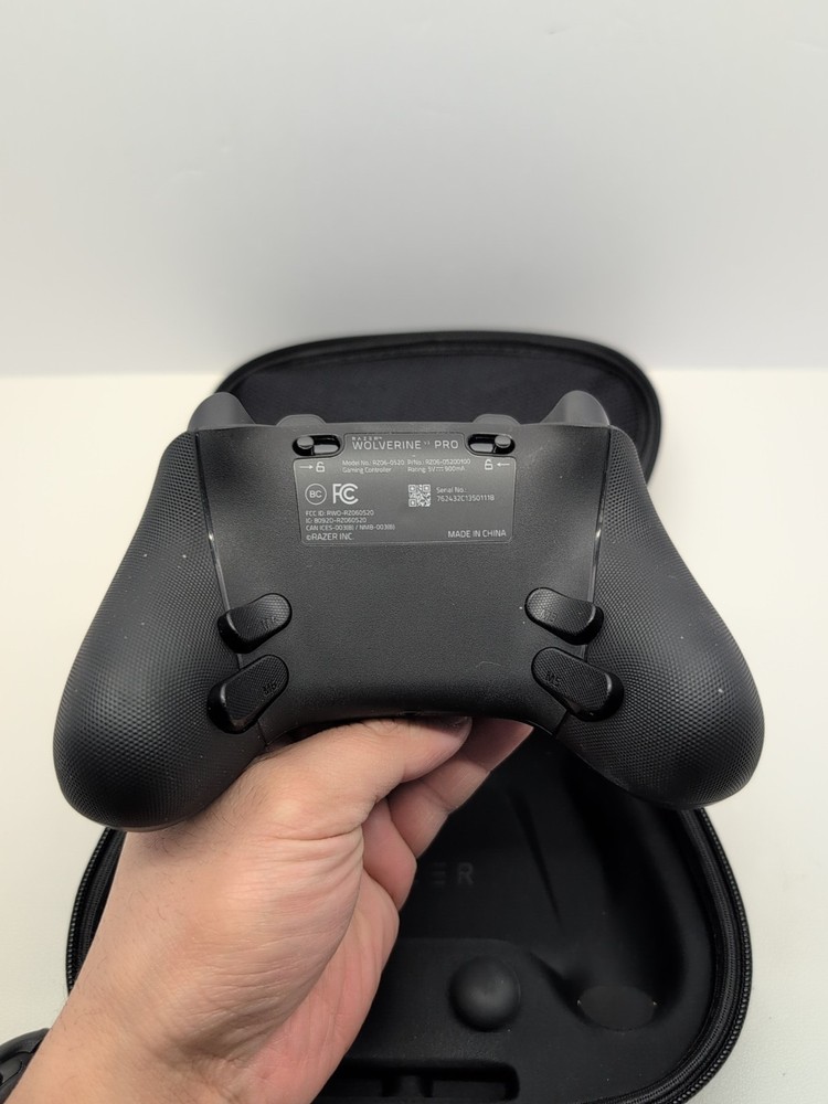 Razer Wolverine V3 Pro Xbox & PC Wireless Esports PC Controller (No dongle)