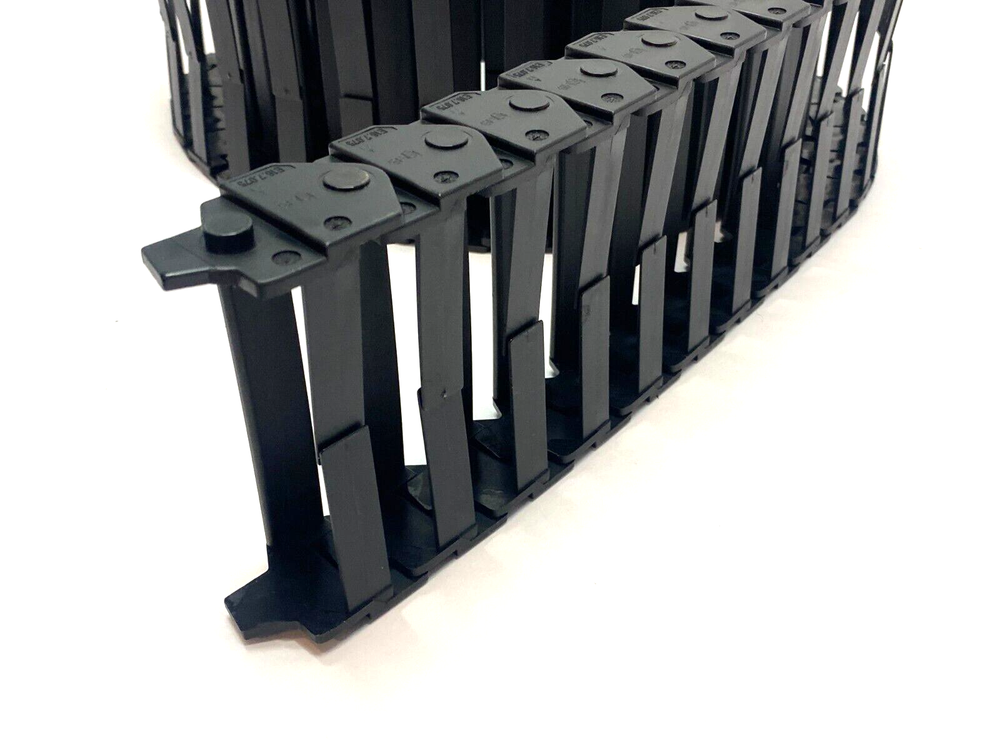 Igus E16.7.075 Energy Chain Cable Carrier Single Side Exit 8ft Length