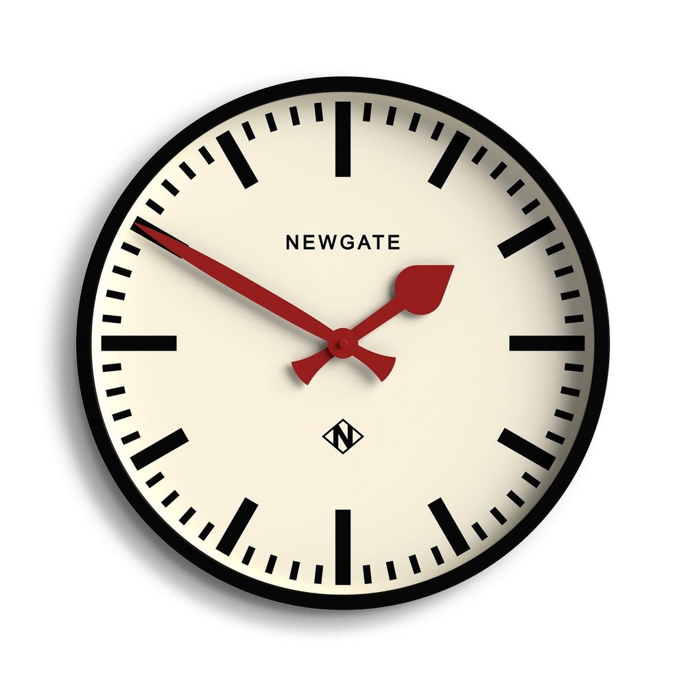 NEWGATE® Universal Wall Clock | Large Modern Vintage Station Clock | 43cm |