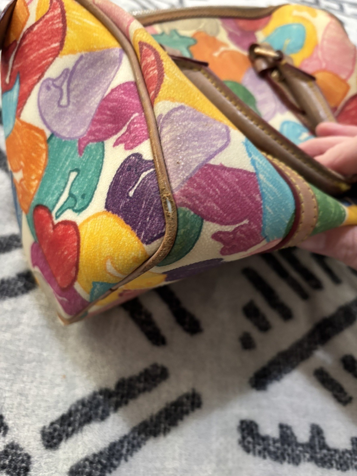 Dooney Bourke Wonder Duck Satchel please see all pics