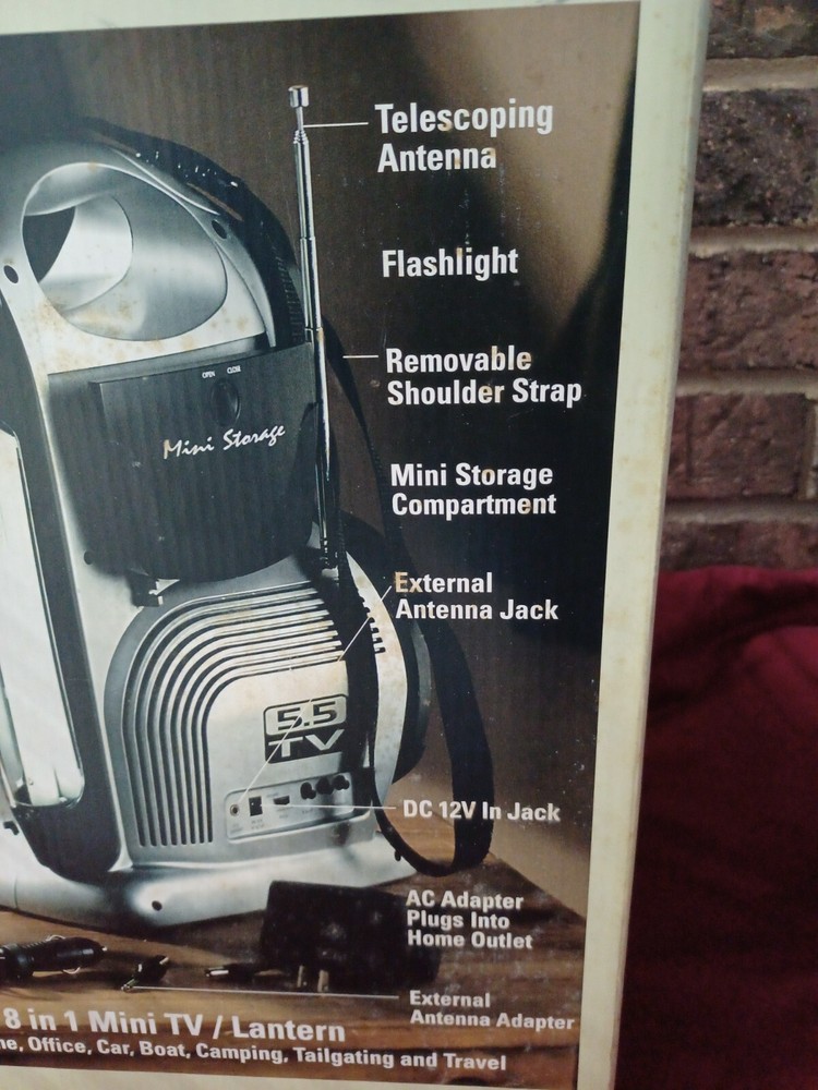 8 N 1 Mini TV/ Lantern