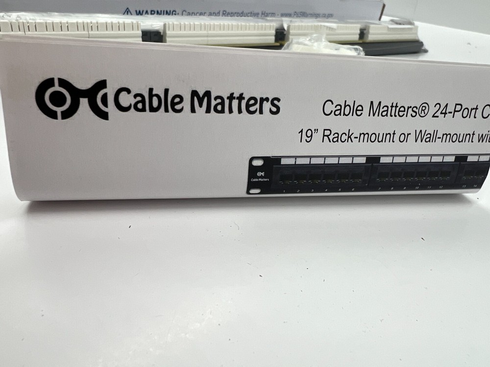 Cable Matters 180011-CAT6 24-Port Rackmount or Wall Mount Patch Panel