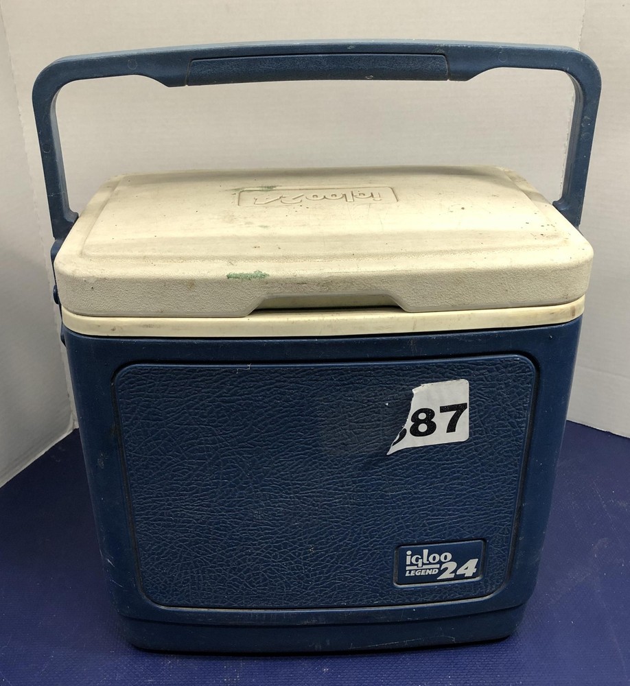 Igloo Legend 24 Cooler Blue White Vintage