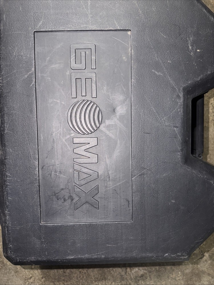 Geomax Zone60 DG Dual Laser/Receiver W/ Case