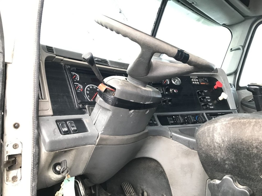 Freightliner COLUMBIA 120 Steering Column - Used