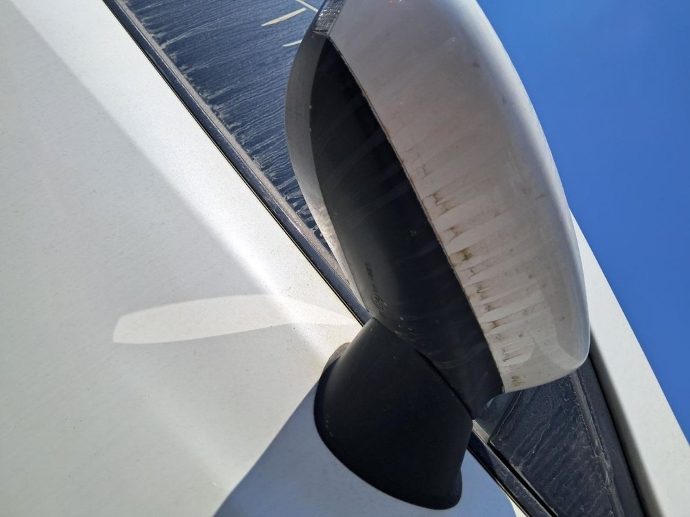 6 2016 Glove Box 4777753