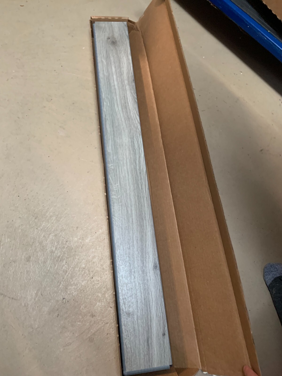 Spacia 4x36 Weathered Oak Locksolid Wood Flooring