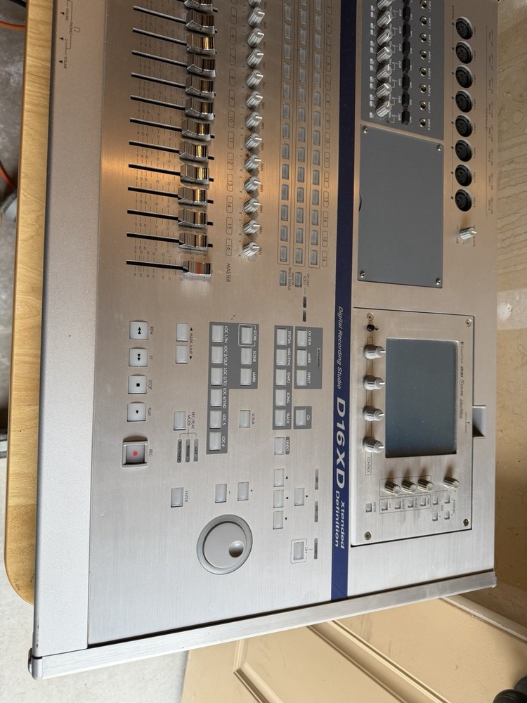 Korg D16XD MTR Multitrack Recorder Mixer Confirmed Operation