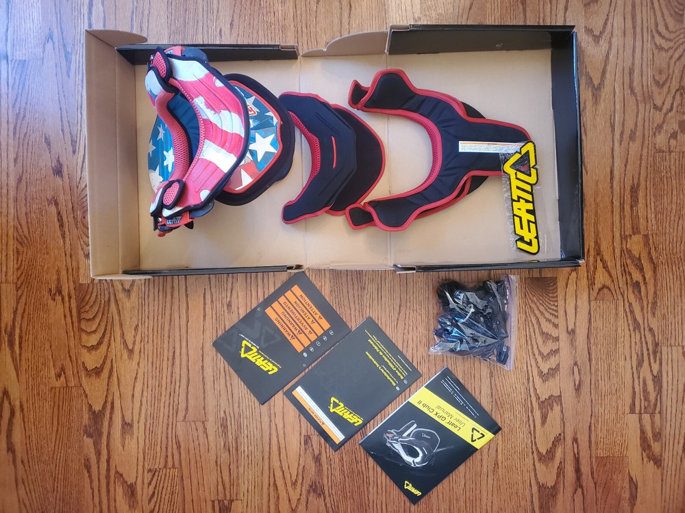 LEATT GPX Club II size small 