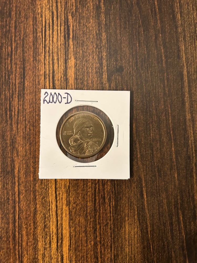 2000-D    SACAGAWEA  DOLLAR,  CLAD,  CIRCULATED
