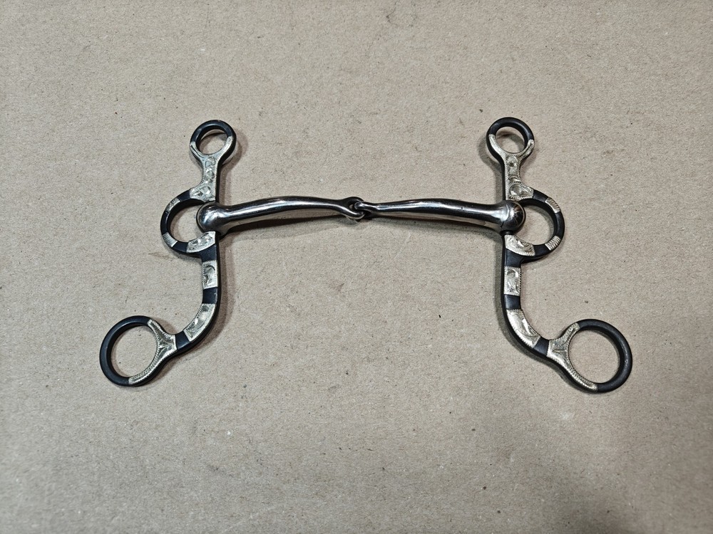 AJ Tack Argentine Snaffle Bit with Engraved Cheeks, 5-1/2” 🇺🇲