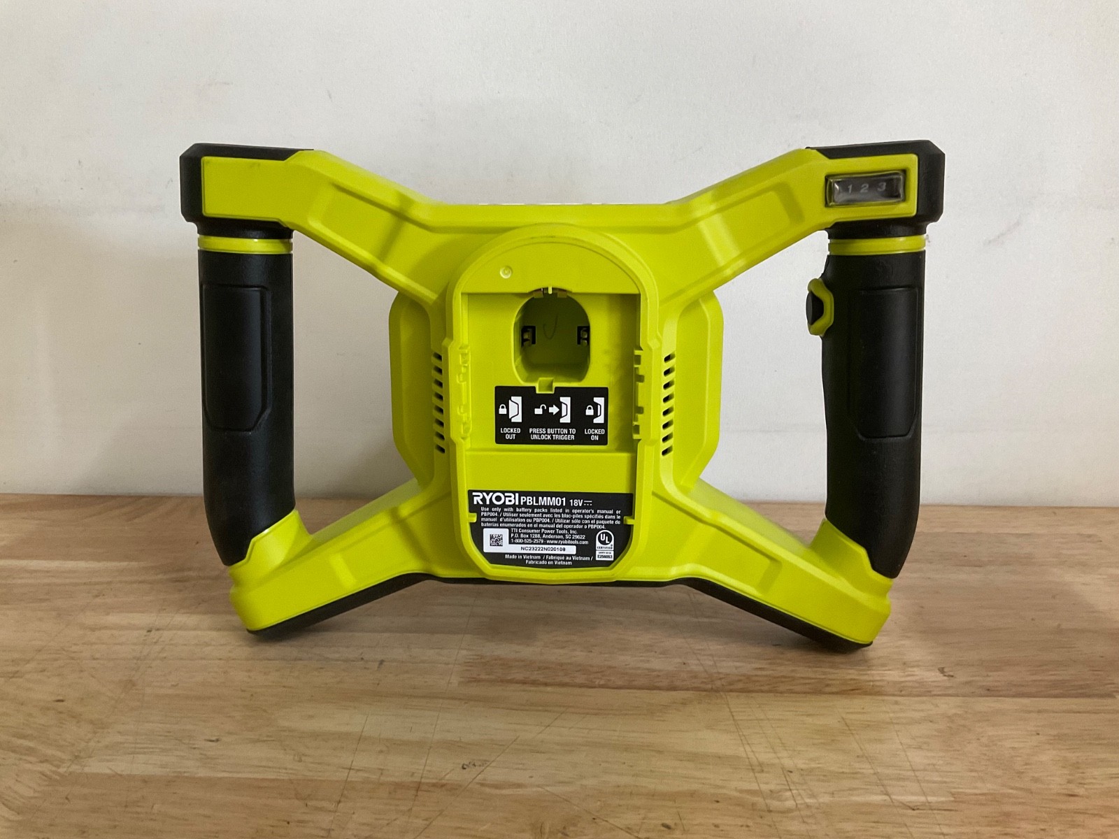 RYOBI ONE+ 18V HP 1/2 in. Brushless Cordless Mud Mixer (Tool Only) (PBLMM01B)